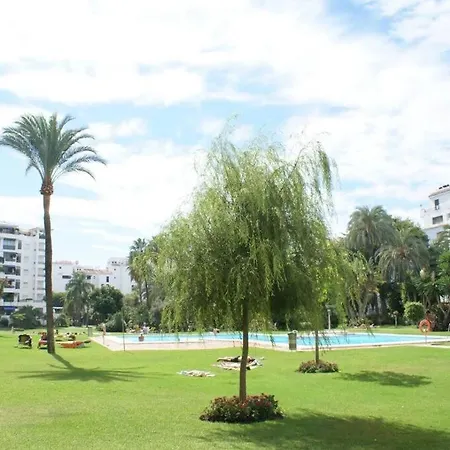 Puerto Banus, 2 Rooms, Pool And Private Parking. Lägenhet *