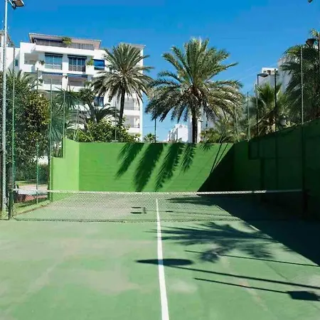 Puerto Banus, 2 Rooms, Pool And Private Parking. Lägenhet *